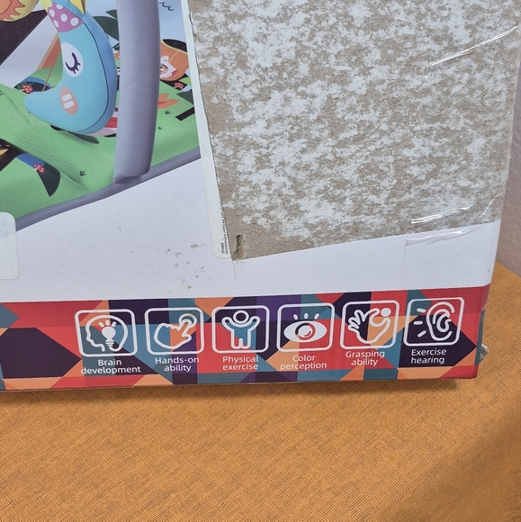 UNIH Infant Car Seat Toy 6+ Mo. NIB -Open Box - Picture 8 of 11